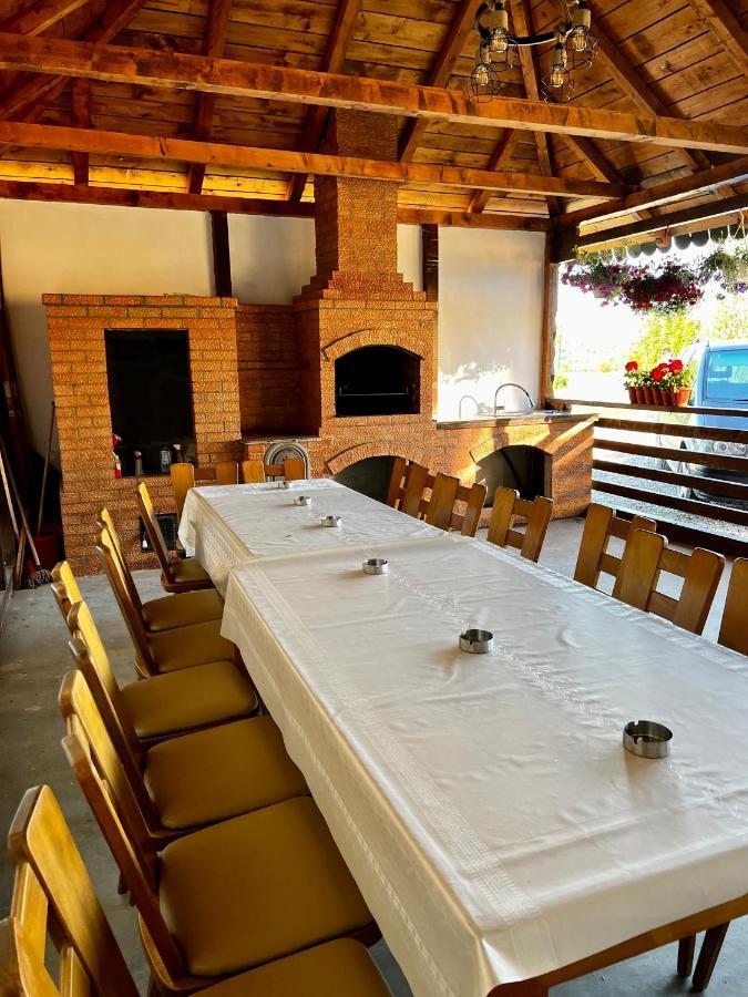 A-Frame Bucovina- Paradis Bucovinean Capu Cîmpului Eksteriør bilde