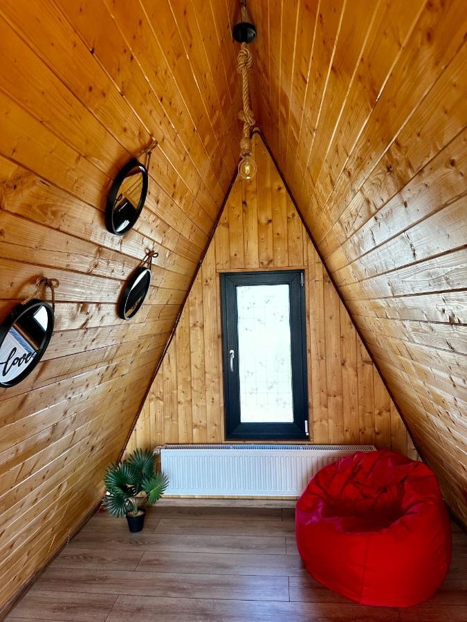 A-Frame Bucovina- Paradis Bucovinean Capu Cîmpului Eksteriør bilde