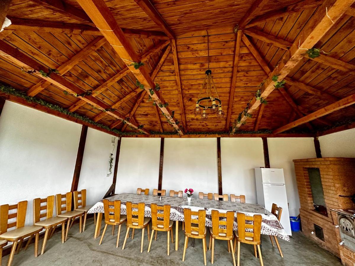 A-Frame Bucovina- Paradis Bucovinean Capu Cîmpului Eksteriør bilde